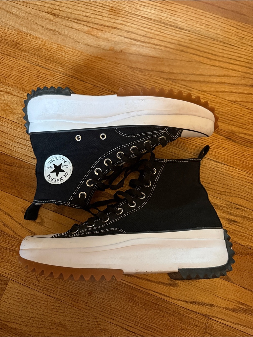 Run Star Hike Platform Canvas